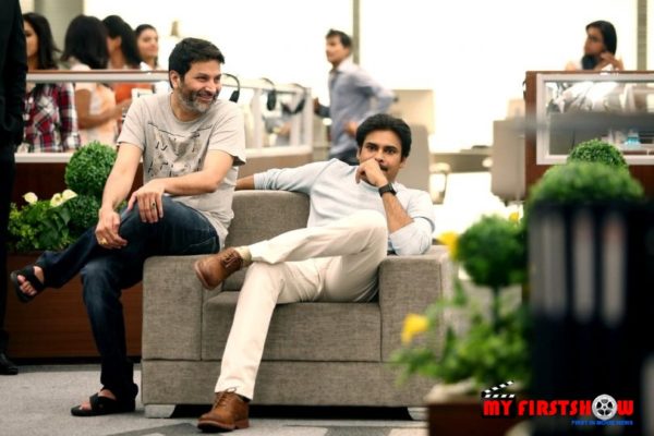 Agnyaathavaasi chasing Pawan Kalyan