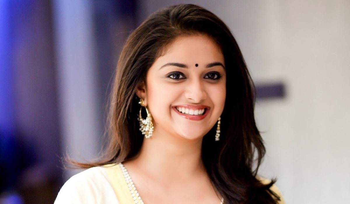 keerthi suresh going to act in her home production