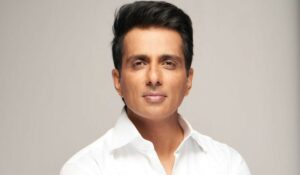 sonu sood helps telangana family for thier baby boy heart surgery