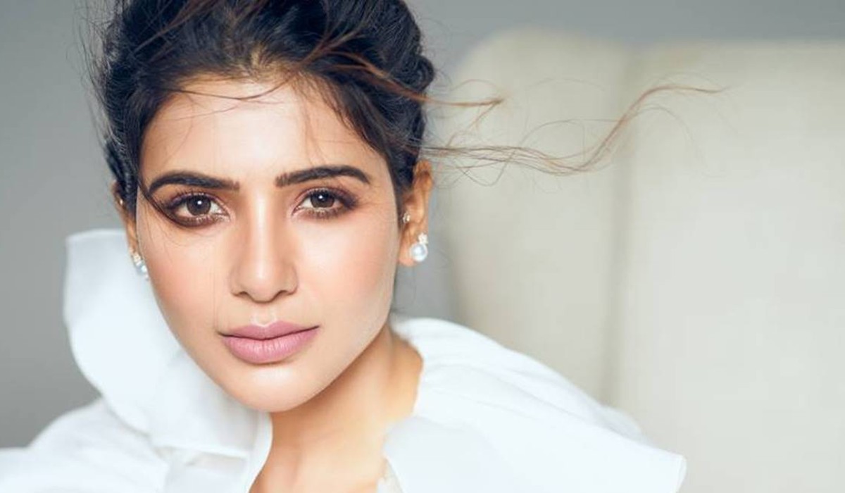 actress samantha got place in most searched female cebebrity for this year