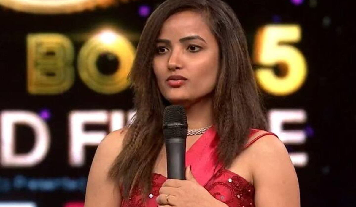 siri eliminated from bigg boss season 5 telugu