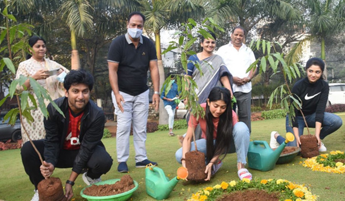 nani shyam singaroy movie team participated in green india challenge