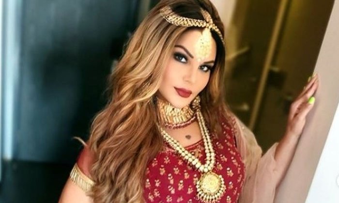 Rakhi Sawant 