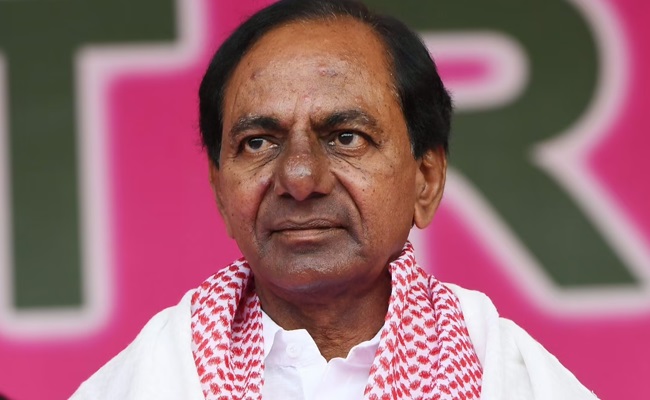 CM KCR