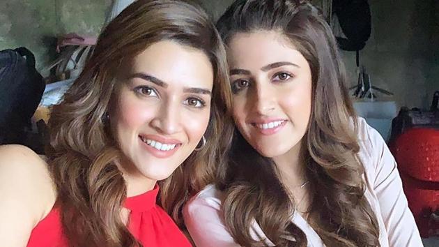 Kriti Sanon-– Nupur Sanon