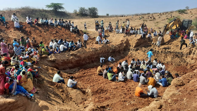 Gauravelli Project Land Evacuees