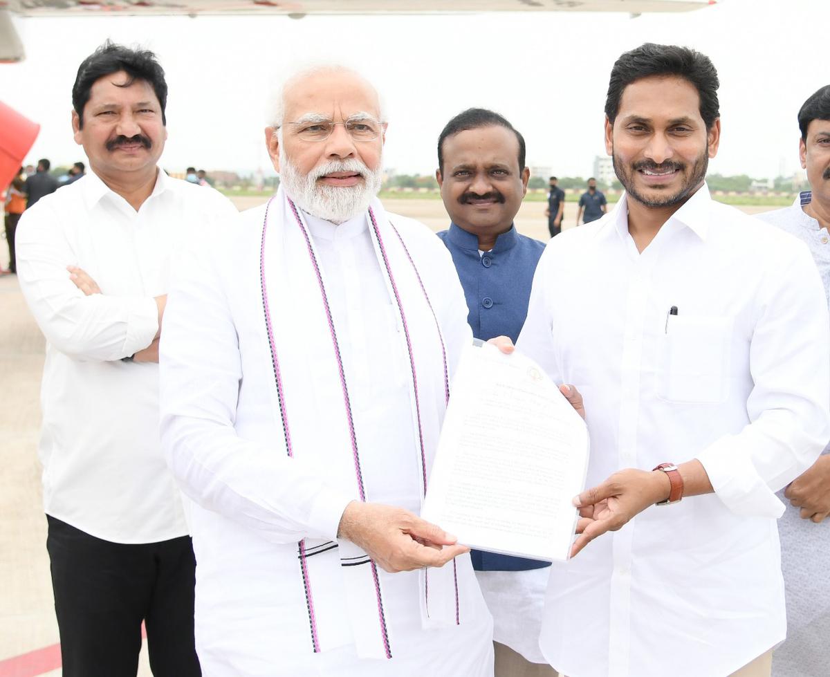 PM Modi- YS Jagan