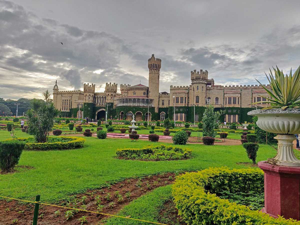 Bangalore To Hyderabad Can Be Reached In Two And A Half Hours