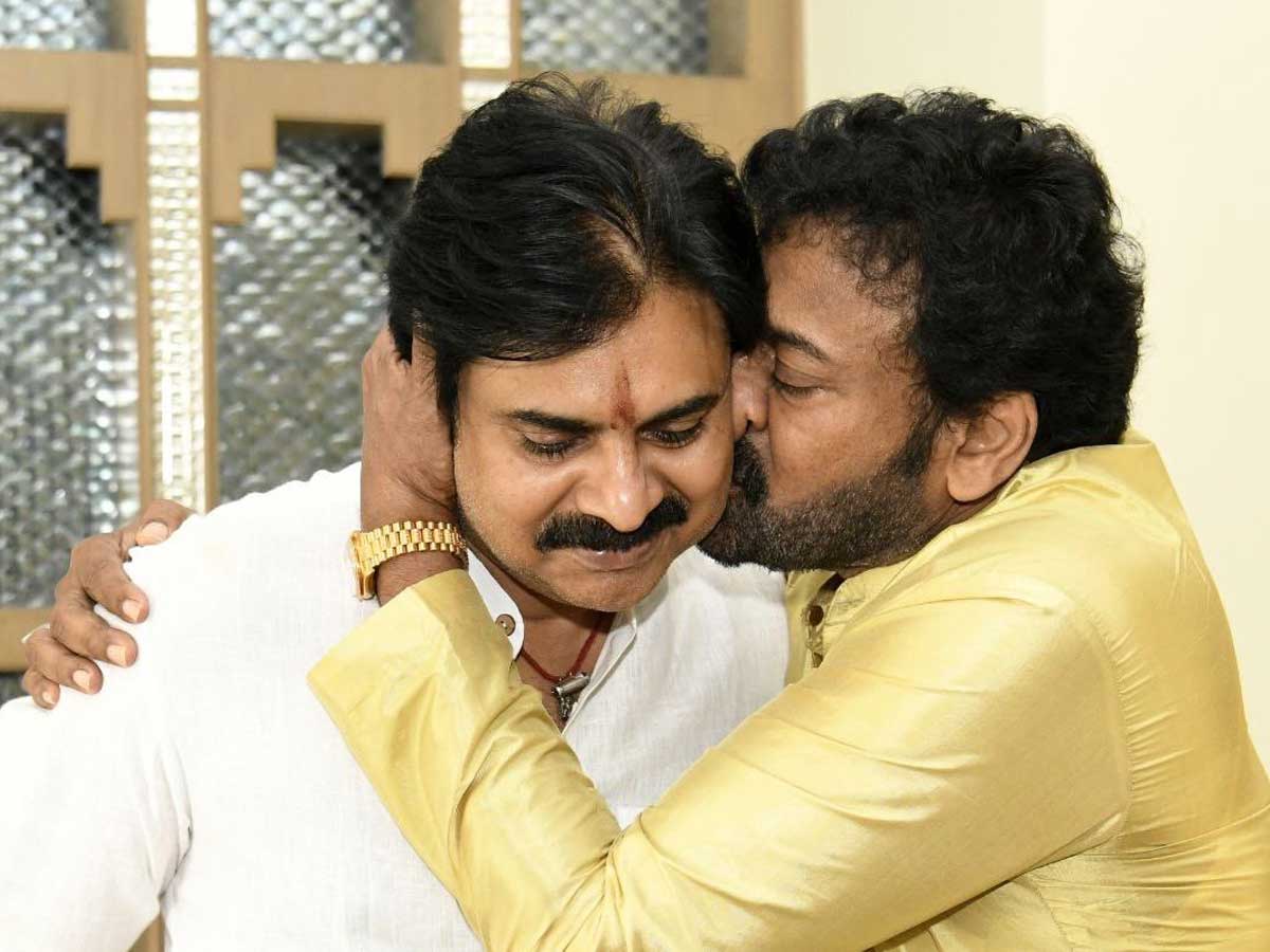 Chiranjeevi - Pawan Kalyan