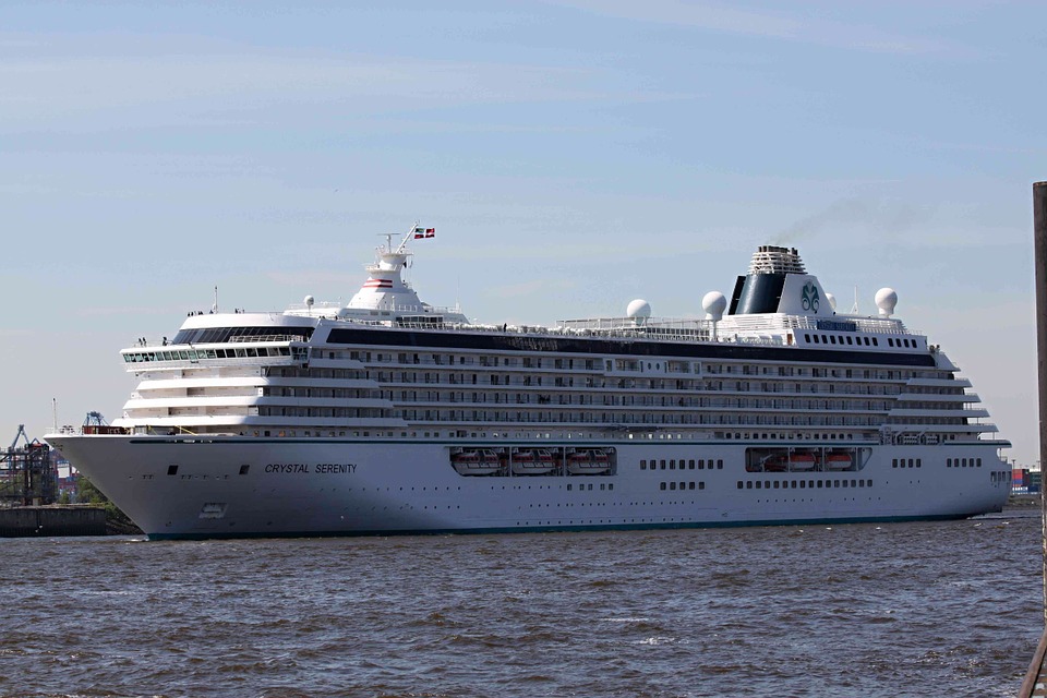 Cruise Ship