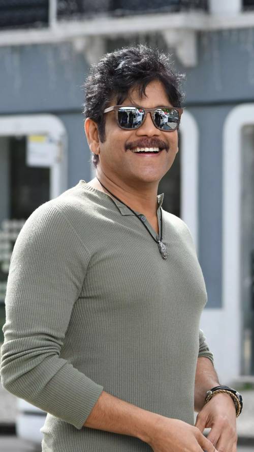 Nagarjuna young look even at the age of 64 (3)