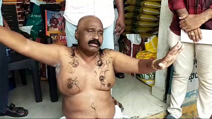 Tension in Vijayawada YCP Dalit  leader Shiromundanam